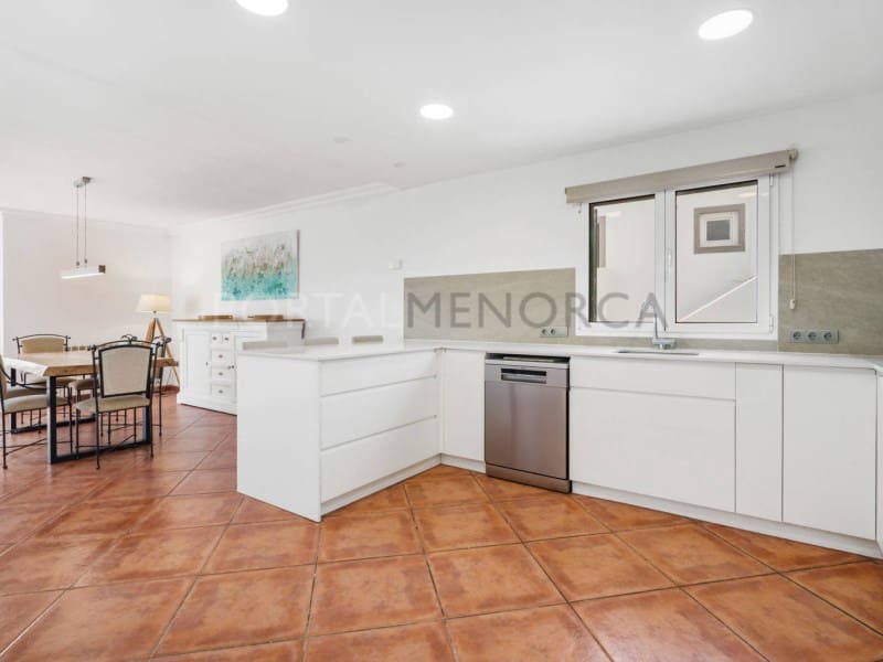 4 sovrum Villa till salu i Cala'n Blanes med pool - 895 000 € (Ref: 9586675)