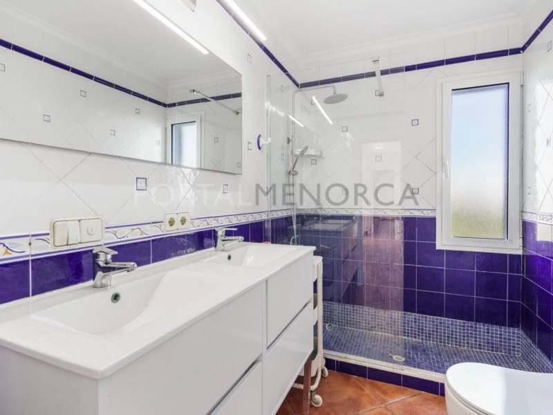 4 sovrum Villa till salu i Cala'n Blanes med pool - 895 000 € (Ref: 9586675)