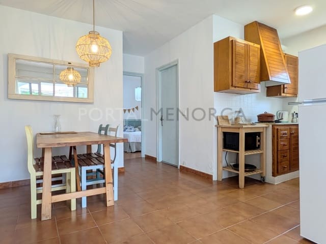 2 makuuhuone Huoneisto myytävänä paikassa Cala Blanca, Ciutadella de Menorca - 295 000 € (Ref: 9596345)