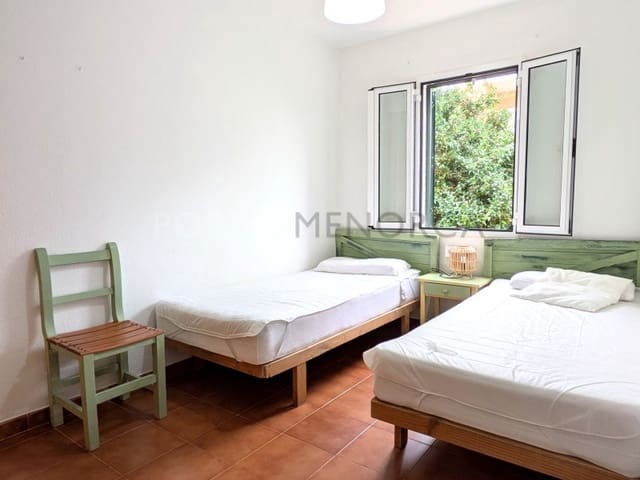 2 makuuhuone Huoneisto myytävänä paikassa Cala Blanca, Ciutadella de Menorca - 295 000 € (Ref: 9596345)