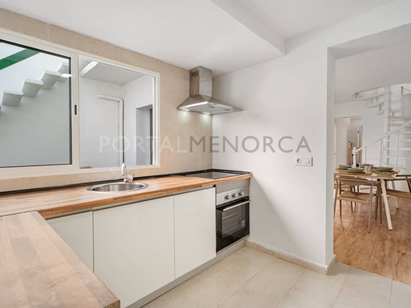 4 sypialnia Dom na sprzedaż w Mahon / Mao - 425 000 € (Ref: 9611379)