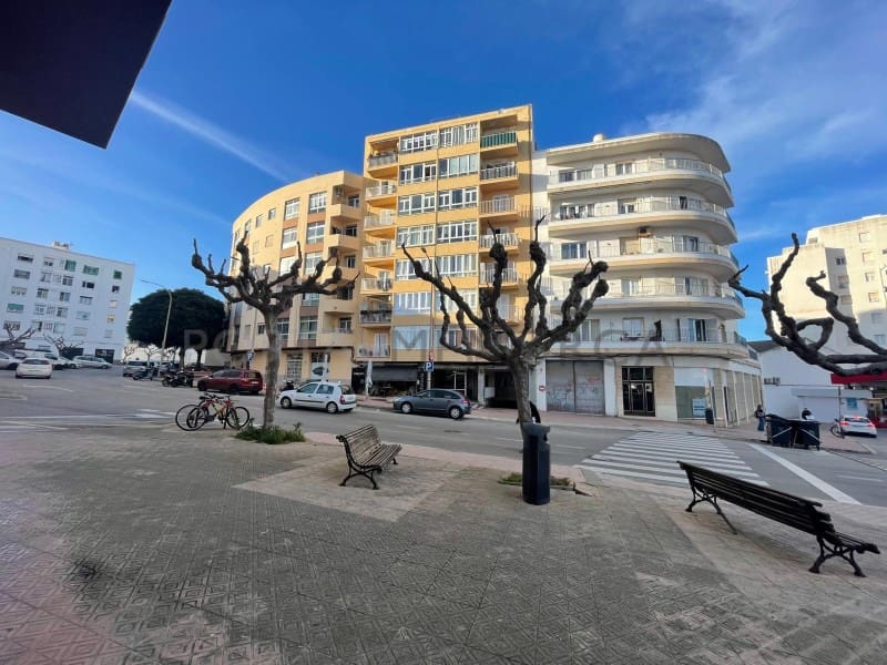 3 makuuhuone Asunto myytävänä paikassa Mahon / Mao - 320 000 € (Ref: 9630232)