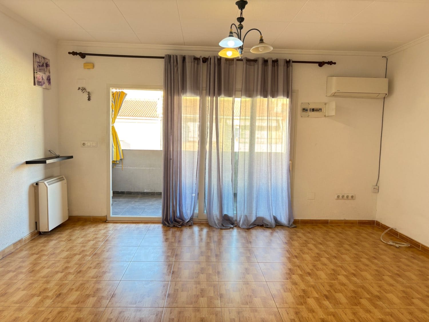 2 Zimmer Strandapartment zu verkaufen in Torrevieja - 134.900 € (Ref: 10002619)