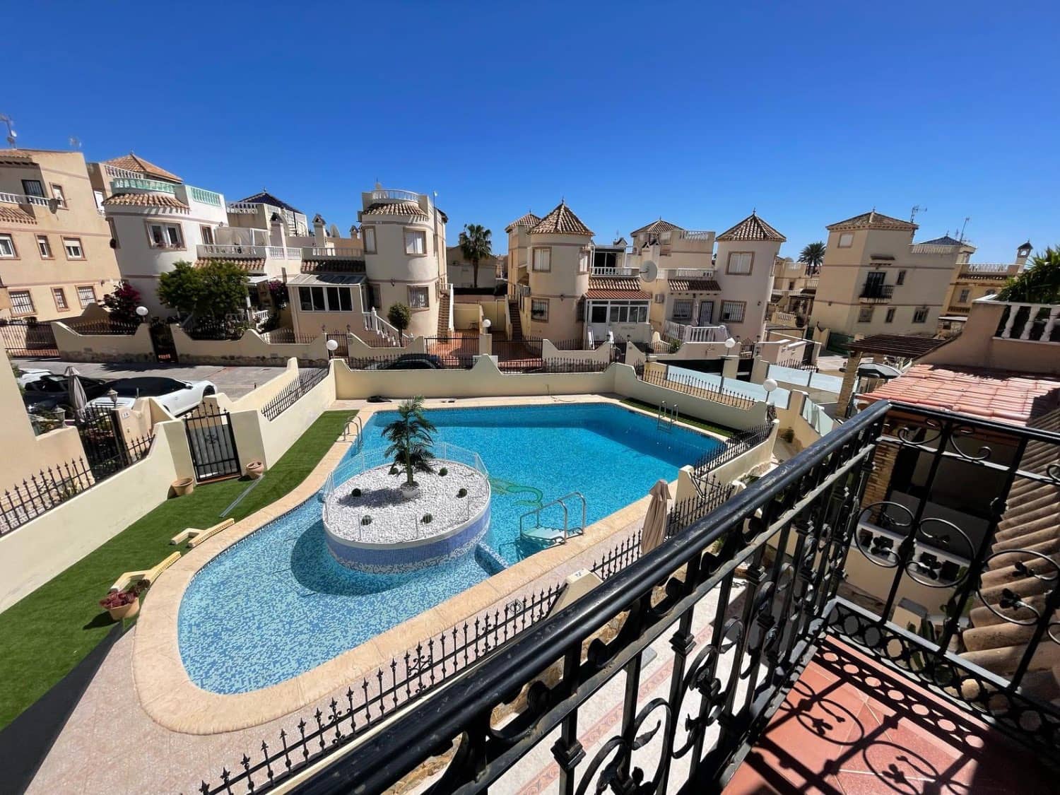 2 sovrum Strandlägenhet till salu i Orihuela med pool - 220 000 € (Ref: 10012874)