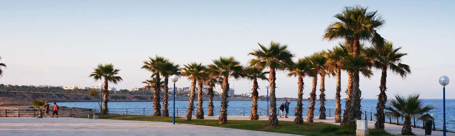 3 bedroom Beach Apartment for sale in Orihuela with pool - € 169,900 (Ref: 10022003)