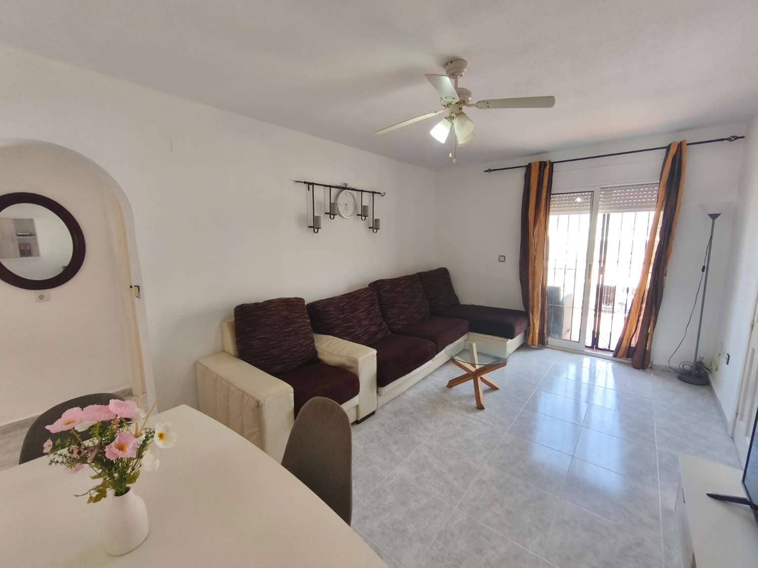 3 bedroom Beach Apartment for sale in Orihuela with pool - € 169,900 (Ref: 10022003)