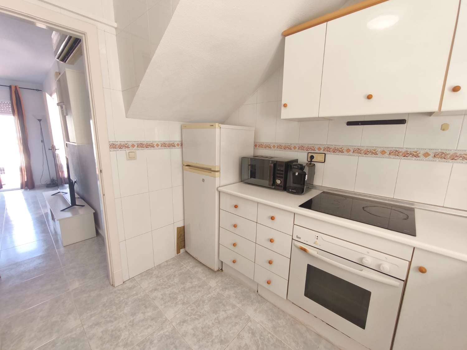 3 bedroom Beach Apartment for sale in Orihuela with pool - € 169,900 (Ref: 10022003)