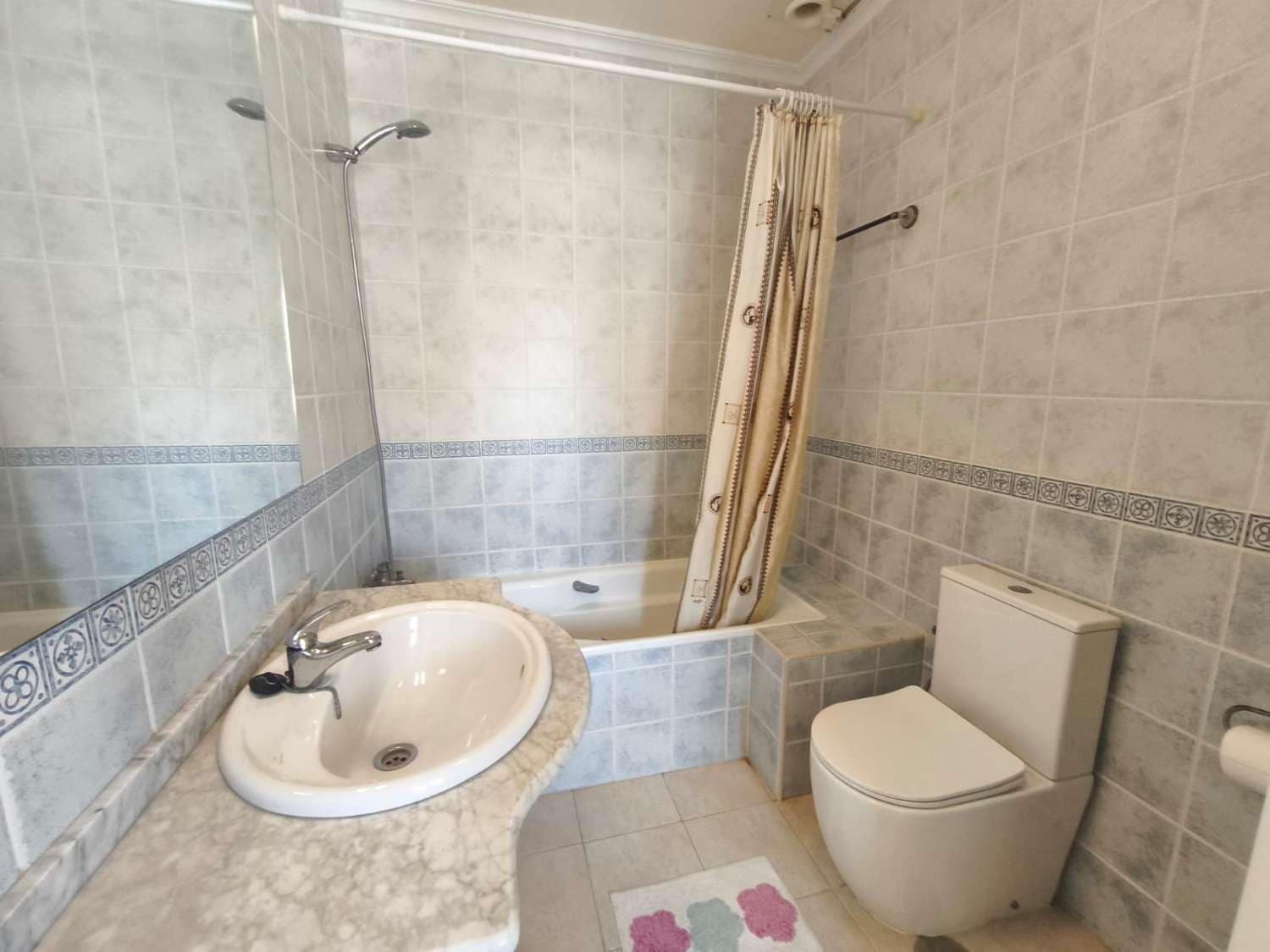 3 sypialnia Mieszkanie na sprzedaż w Orihuela z basenem - 220 000 € (Ref: 10022004)
