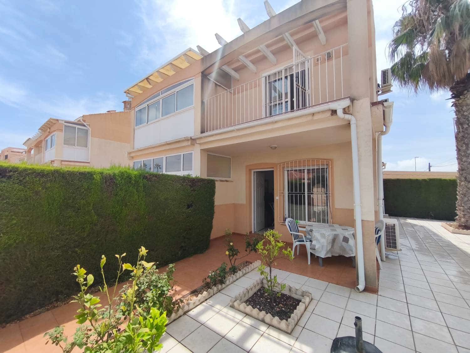 3 sypialnia Mieszkanie na sprzedaż w Orihuela z basenem - 220 000 € (Ref: 10022004)
