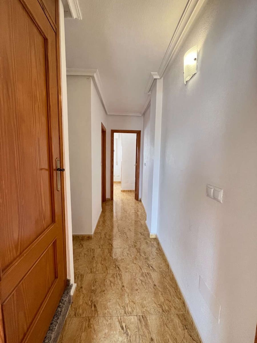 3 sovrum Semi-fristående Villa till salu i Orihuela med pool - 179 990 € (Ref: 10022005)