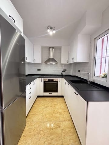 3 sovrum Semi-fristående Villa till salu i Orihuela med pool - 179 990 € (Ref: 10022005)