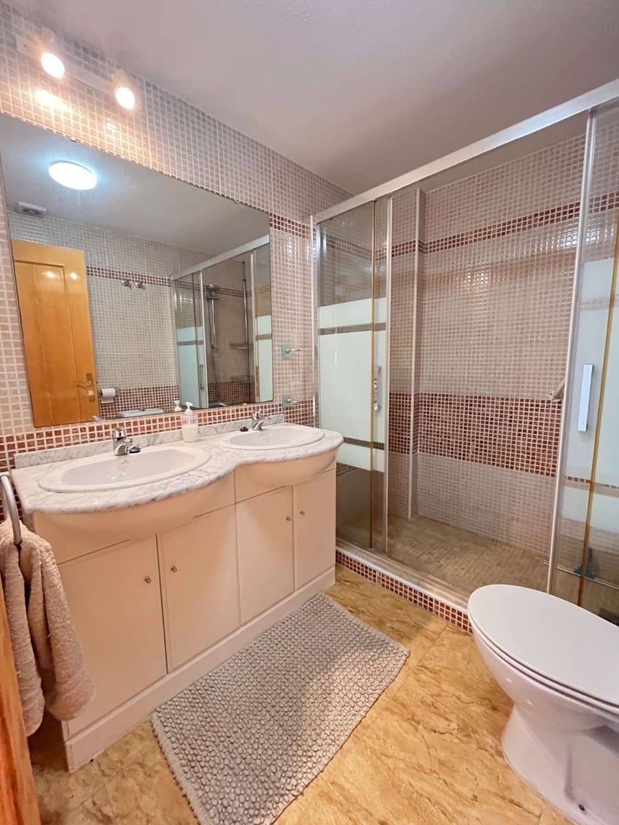 3 sovrum Semi-fristående Villa till salu i Orihuela med pool - 179 990 € (Ref: 10022005)