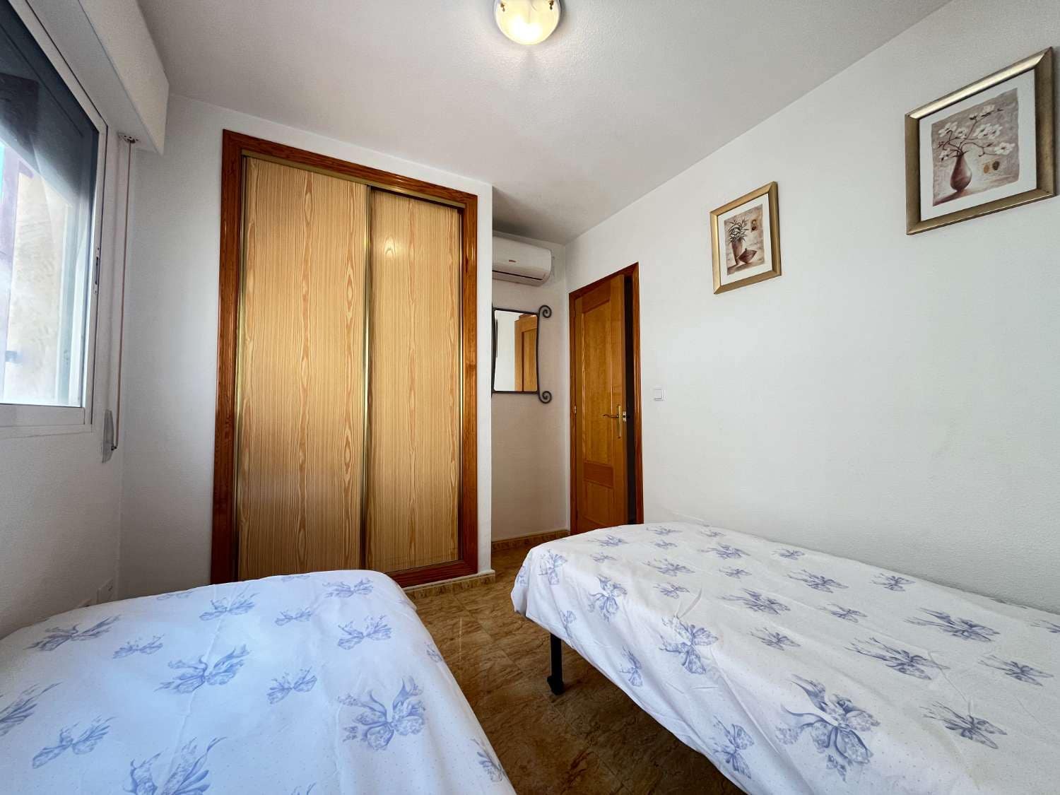 3 sovrum Semi-fristående Villa till salu i Orihuela med pool - 179 990 € (Ref: 10022005)