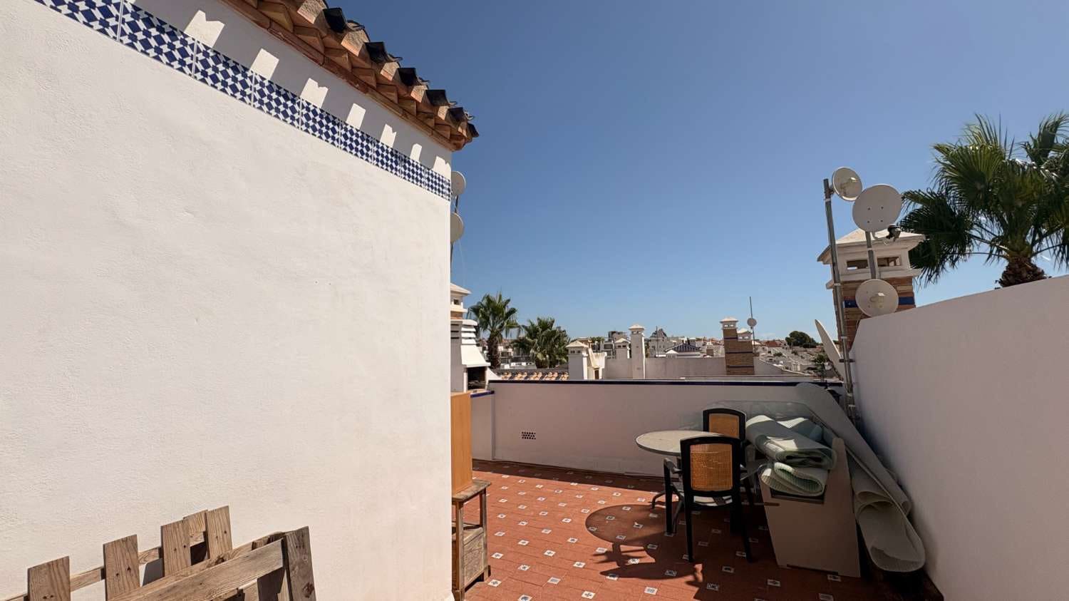2 soverom Bungalow til salgs i Orihuela med svømmebasseng - € 235 000 (Ref: 10022006)