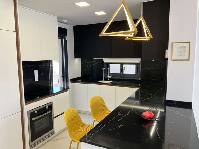 2 camera da letto Bungalow in vendita in San Miguel de Salinas con piscina garage - 329.900 € (Rif: 10030046)