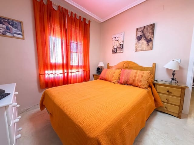 Apartamento Playa de 2 habitaciones en La Florida, Orihuela en venta con piscina - 209.000 € (Ref: 10030047)