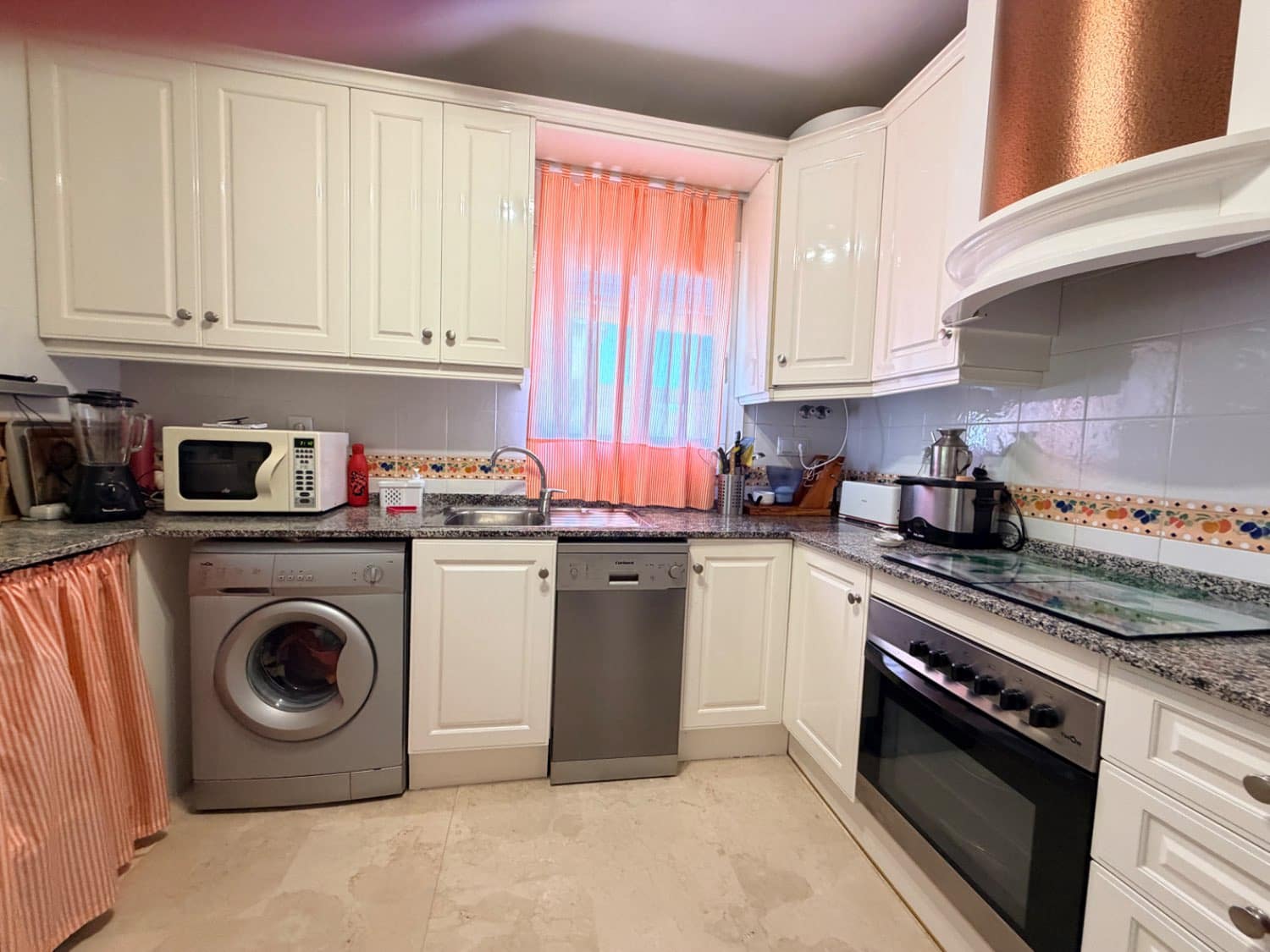 Apartamento Playa de 2 habitaciones en Orihuela en venta con piscina - 209.000 € (Ref: 10030047)