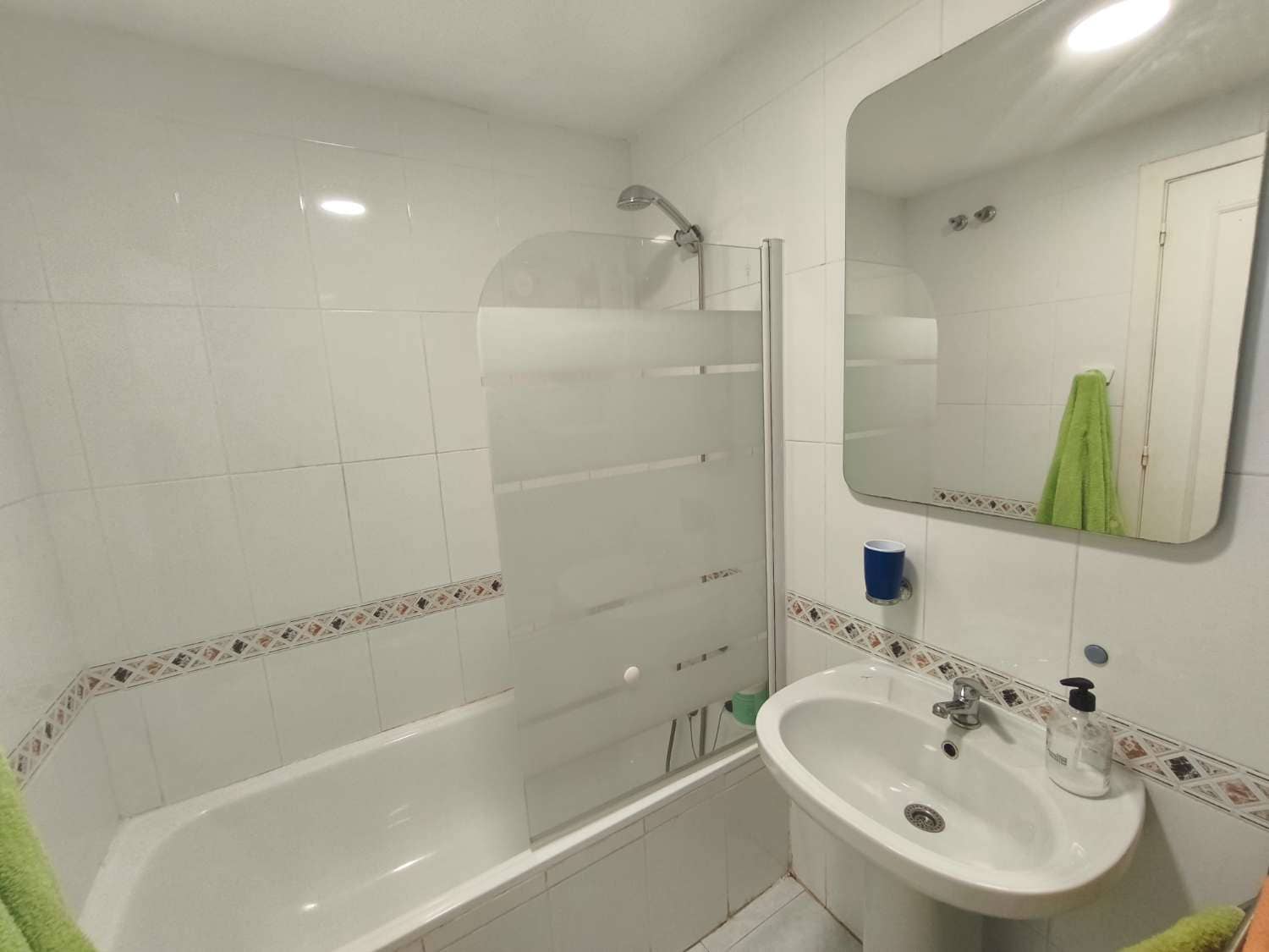 2 bedroom Beach Apartment for sale in Orihuela with pool - € 159,999 (Ref: 10030048)