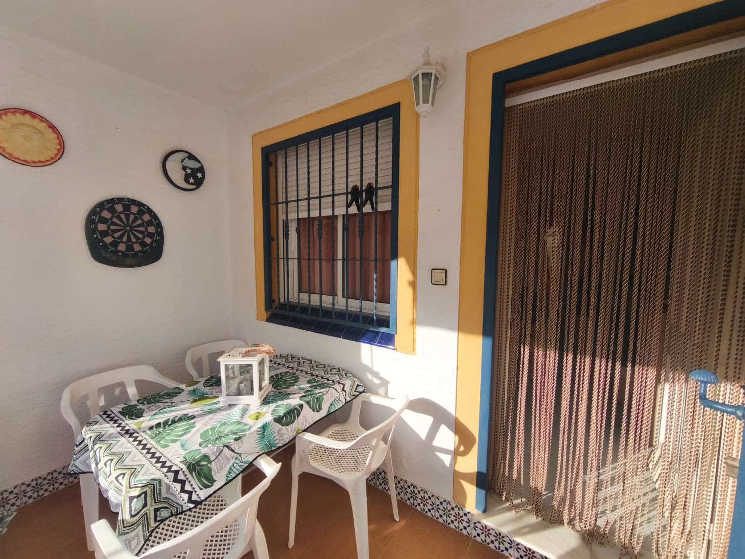 2 bedroom Beach Apartment for sale in Orihuela with pool - € 159,999 (Ref: 10030048)