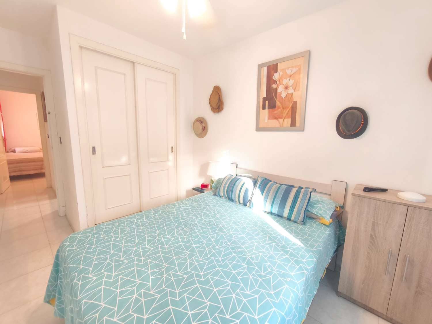 2 bedroom Beach Apartment for sale in Orihuela with pool - € 159,999 (Ref: 10030048)