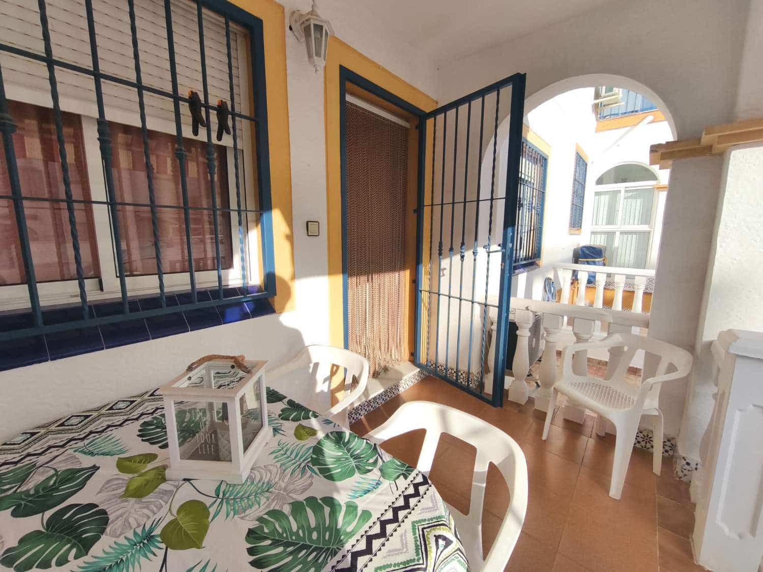 2 bedroom Beach Apartment for sale in Orihuela with pool - € 159,999 (Ref: 10030048)