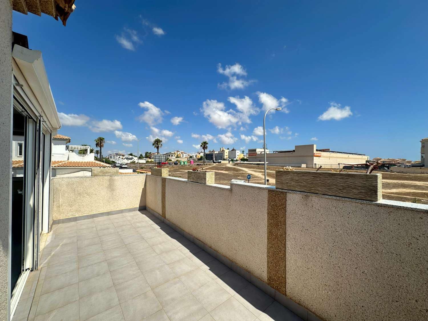 2 bedroom Semi-detached Villa for sale in Orihuela with pool garage - € 235,000 (Ref: 10031477)