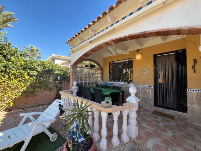 3 soveværelse Villa til salg i Orihuela med swimmingpool - € 279.990 (Ref: 10033475)