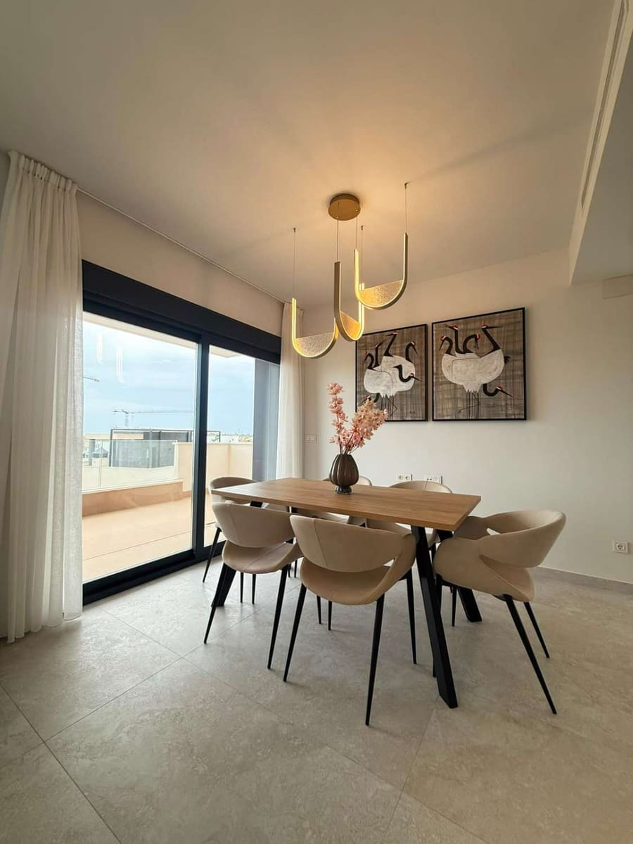 3 quarto Bungalow para venda em San Miguel de Salinas com piscina garagem - 415 000 € (Ref: 10033476)