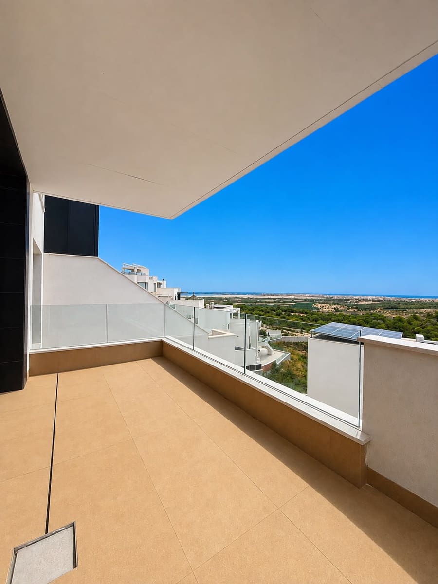 3 quarto Bungalow para venda em San Miguel de Salinas com piscina garagem - 415 000 € (Ref: 10033476)
