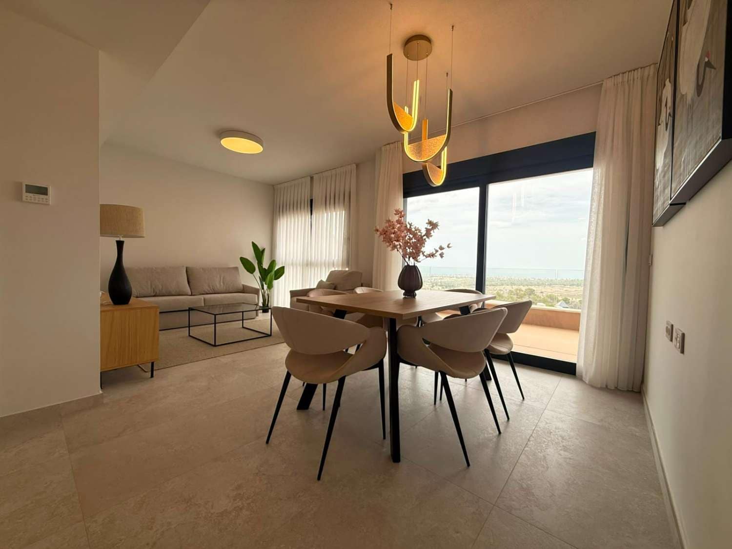 3 quarto Bungalow para venda em San Miguel de Salinas com piscina garagem - 415 000 € (Ref: 10033476)