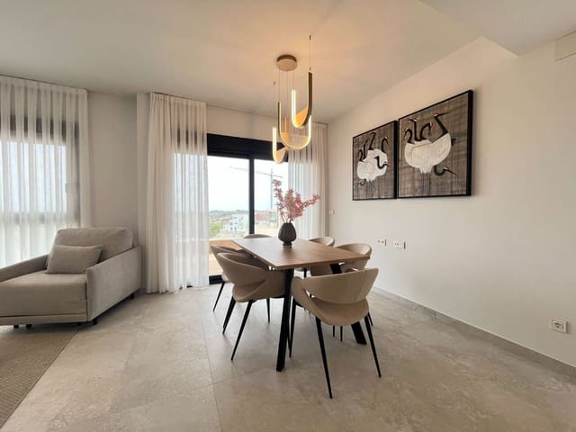 3 soveværelse Bungalow til salg i San Miguel de Salinas med swimmingpool garage - € 415.000 (Ref: 10033476)