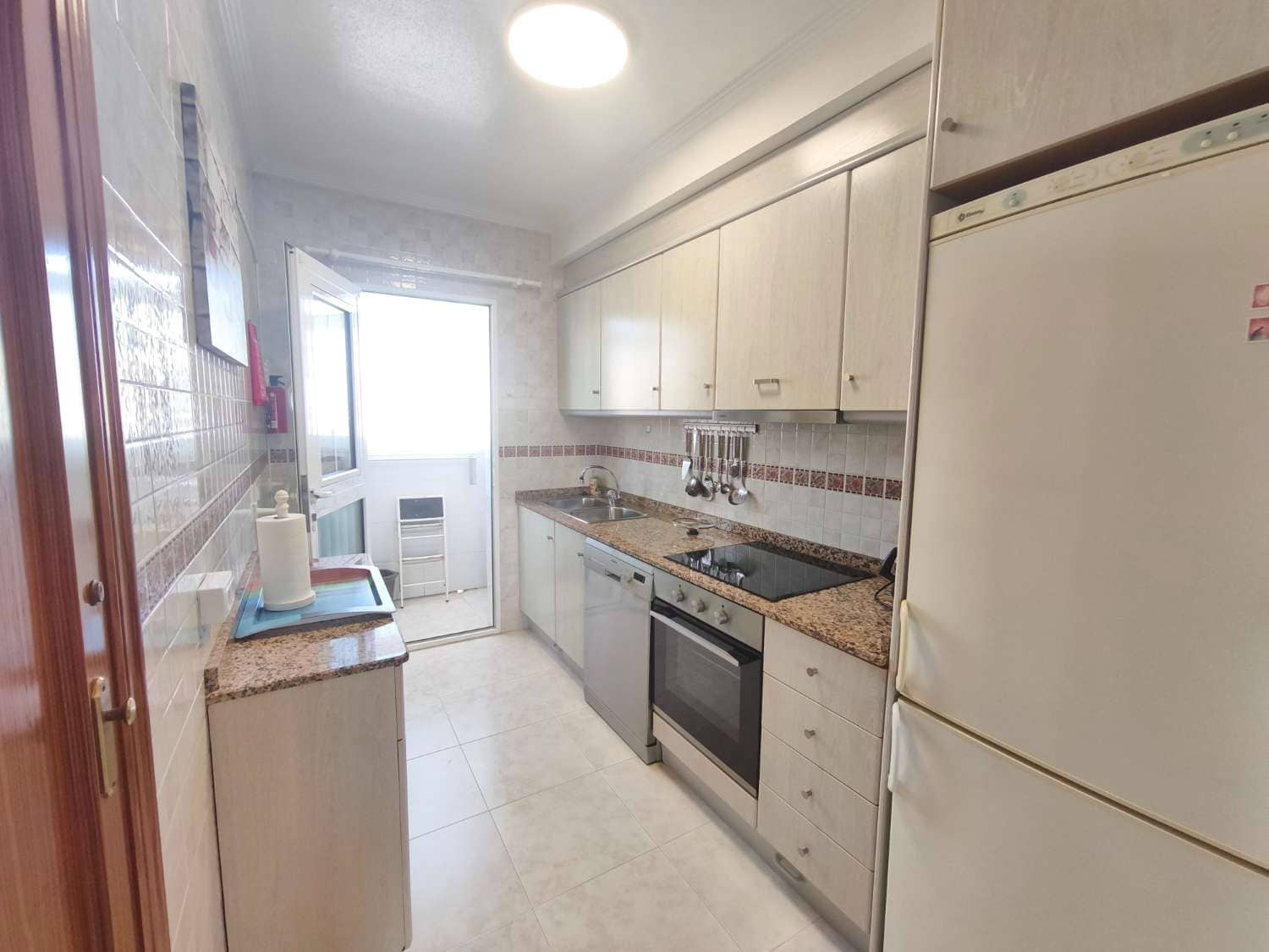 2 chambre Appartement de Plage à vendre à Orihuela avec piscine - 155 000 € (Ref: 10061322)