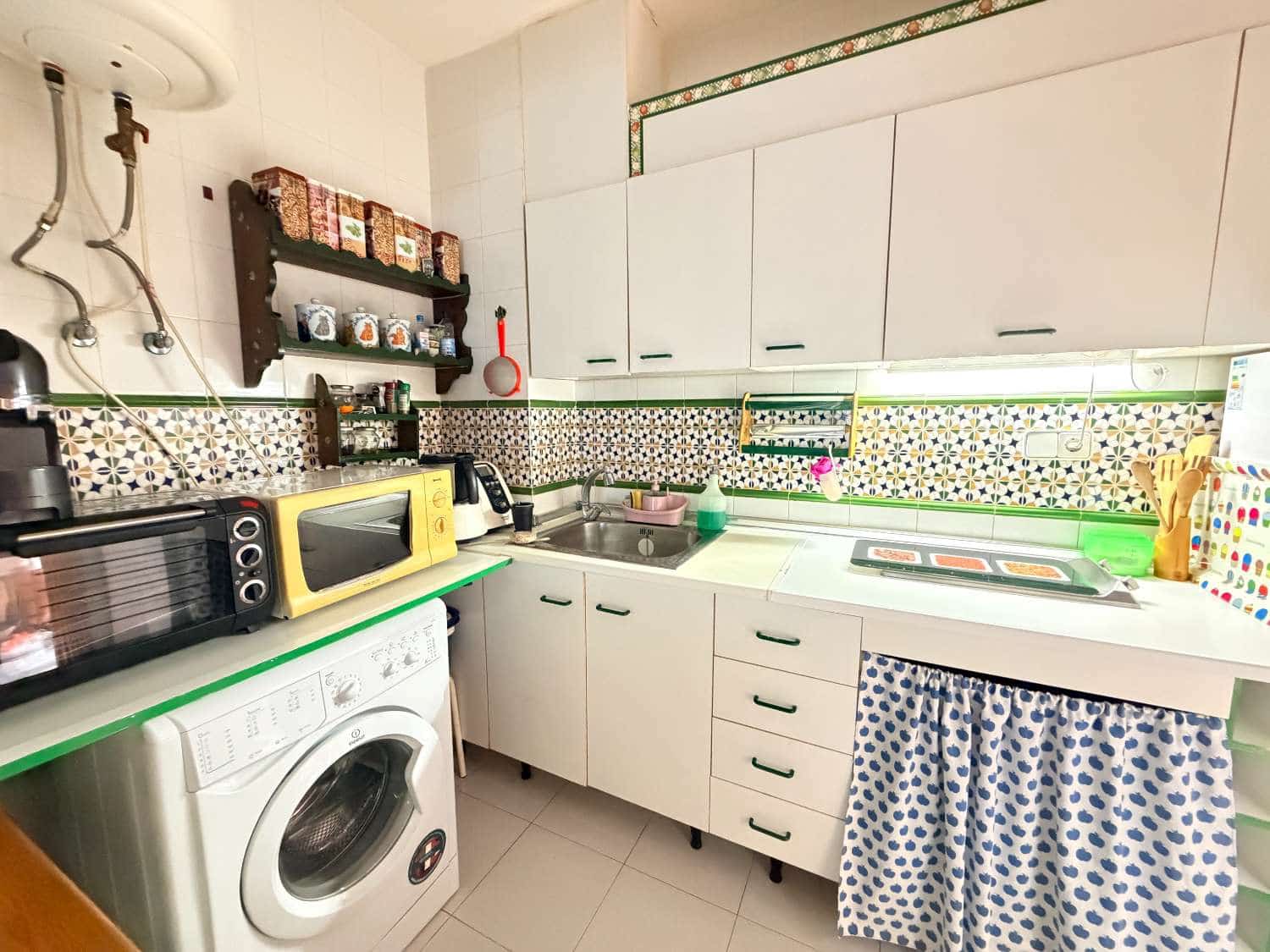 2 bedroom Beach Apartment for sale in Orihuela - € 125,000 (Ref: 10061323)
