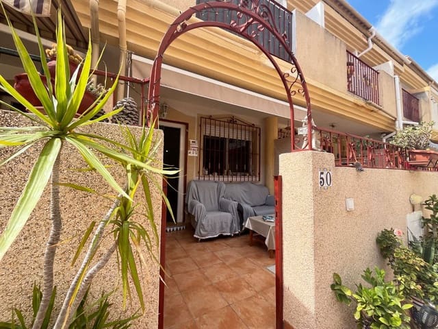 3 slaapkamer Rijtjeshuis te koop in Orihuela met zwembad garage - € 220.000 (Ref: 10063824)