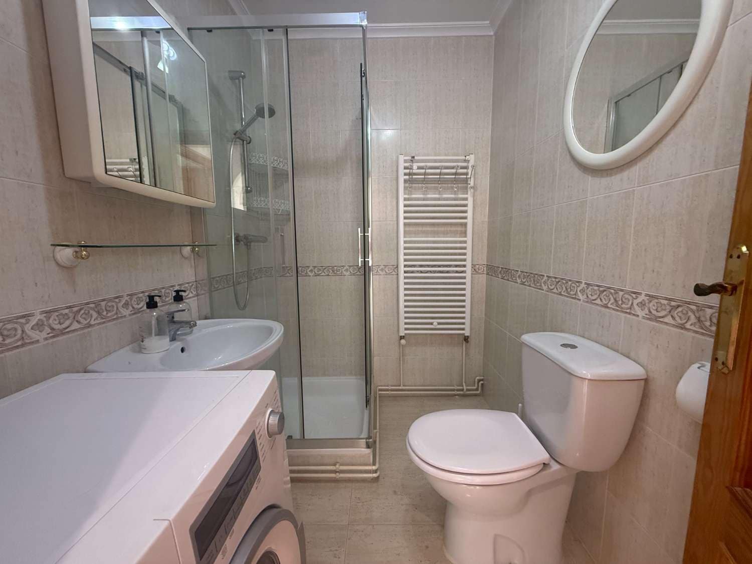 2 bedroom Beach Apartment for sale in Orihuela with pool - € 144,999 (Ref: 10067116)