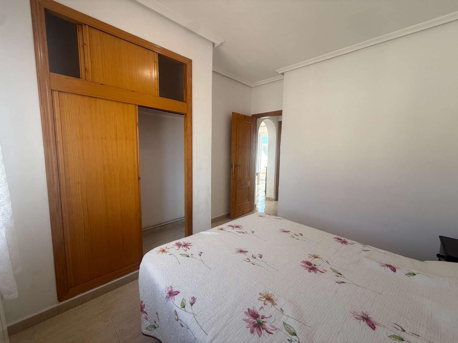 2 bedroom Beach Apartment for sale in Orihuela with pool - € 144,999 (Ref: 10067116)