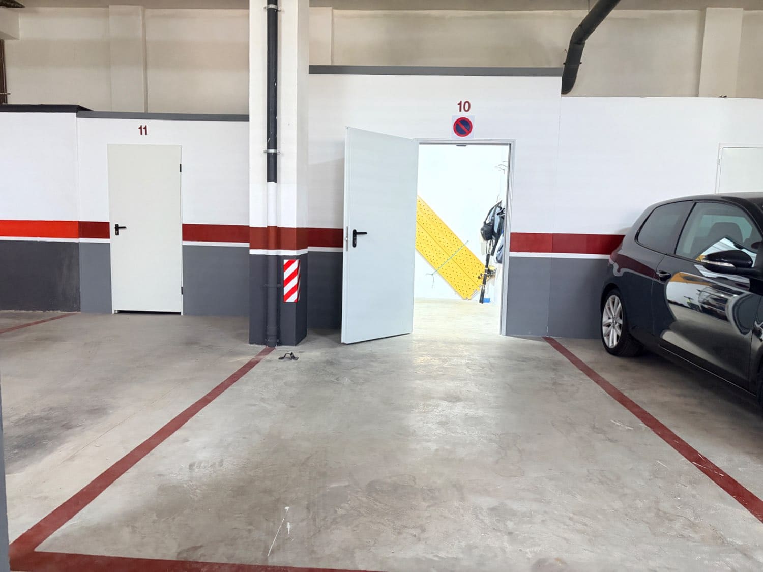 Autotalli myytävänä paikassa Orihuela - 18 000 € (Ref: 10074929)
