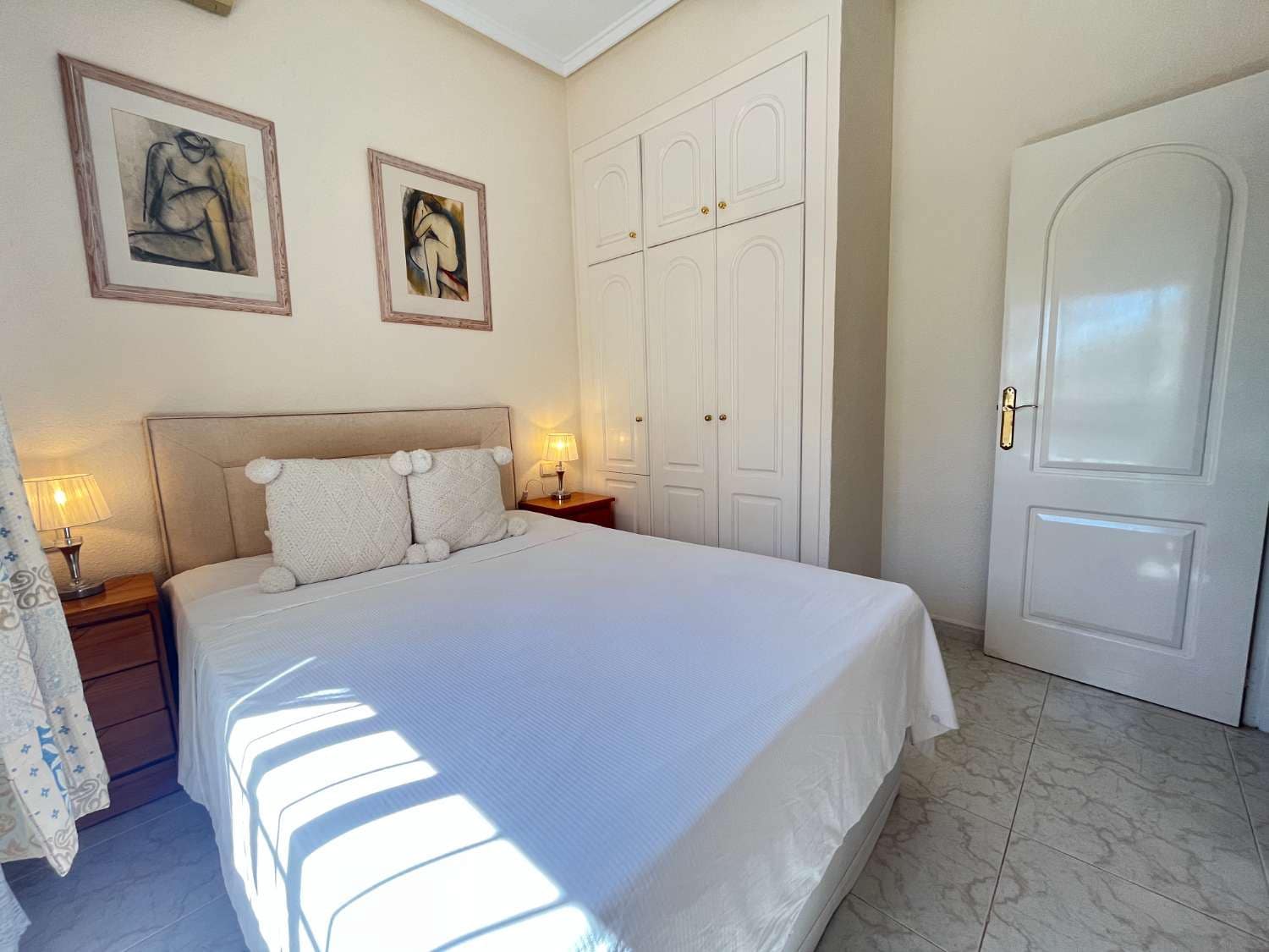 4 quarto Moradia para venda em Ciudad Quesada com piscina - 575 000 € (Ref: 10085717)