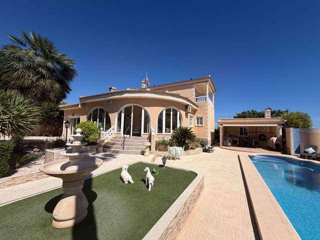 4 quarto Moradia para venda em Ciudad Quesada, Rojales com piscina - 575 000 € (Ref: 10085717)