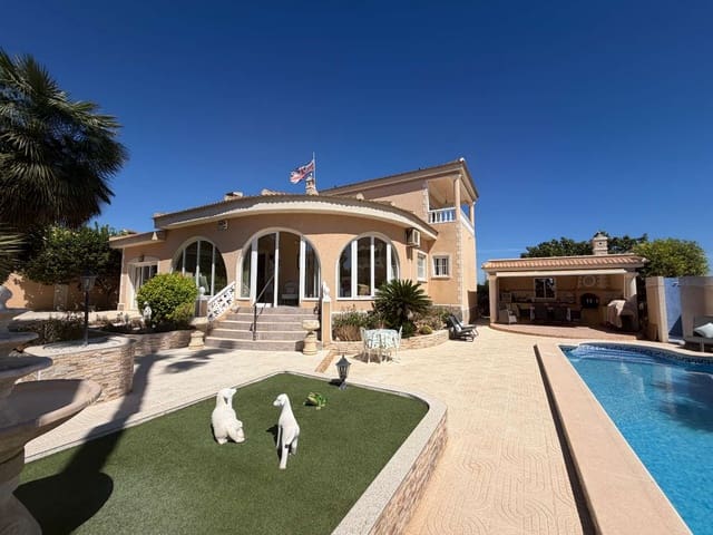 4 quarto Moradia para venda em Ciudad Quesada, Rojales com piscina - 575 000 € (Ref: 10085717)