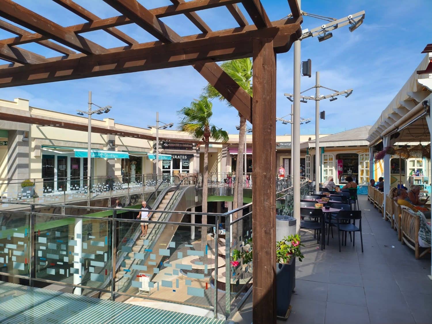2 soveværelse Bungalow til salg i Torrevieja med swimmingpool - € 275.000 (Ref: 10085718)