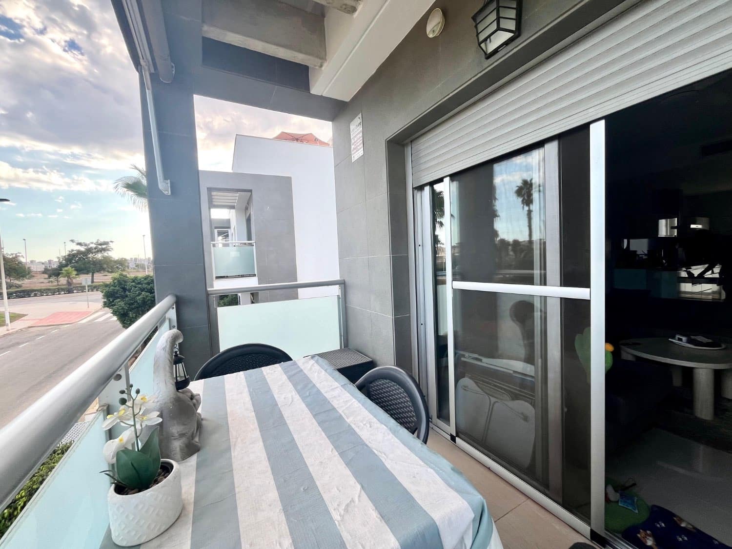 2 soveværelse Bungalow til salg i Torrevieja med swimmingpool - € 275.000 (Ref: 10085718)