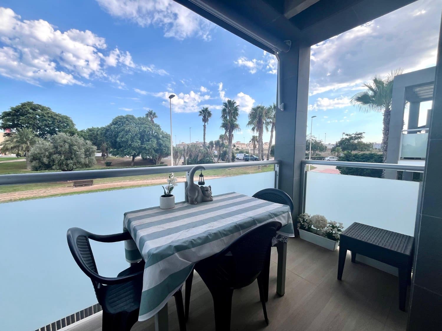 2 soveværelse Bungalow til salg i Torrevieja med swimmingpool - € 275.000 (Ref: 10085718)