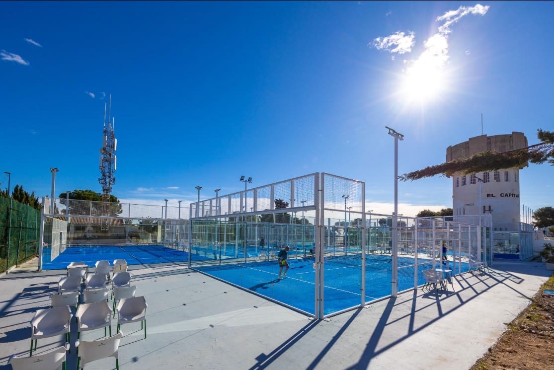 Piso de 2 habitaciones en Orihuela en venta con piscina - 239.900 € (Ref: 10101837)