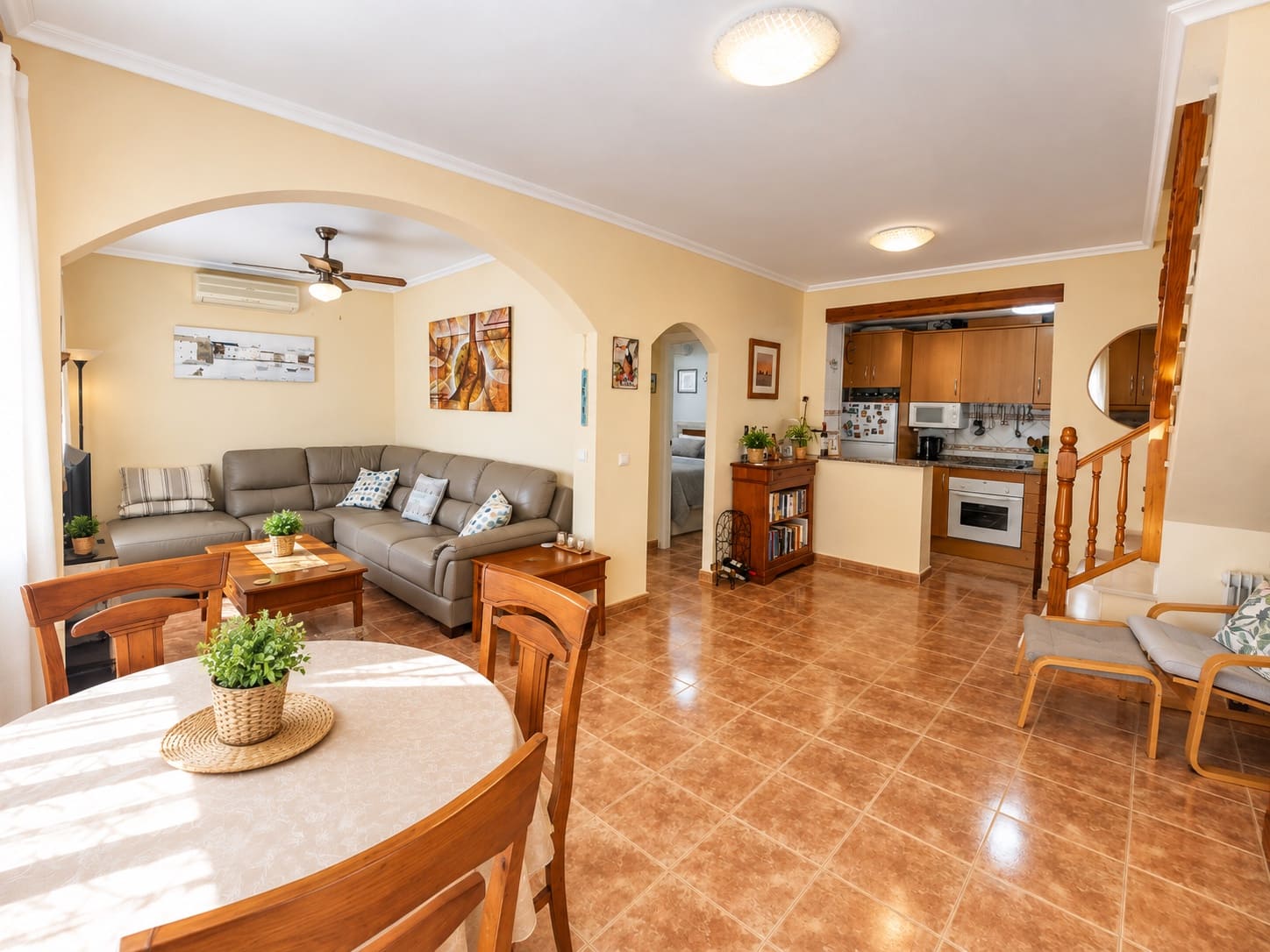 Piso de 2 habitaciones en Orihuela en venta con piscina - 239.900 € (Ref: 10101837)