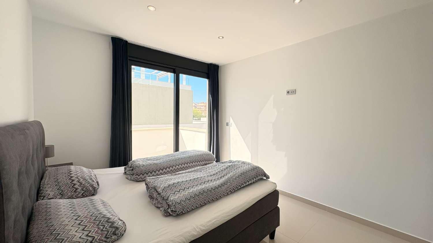 5 bedroom Villa for sale in Orihuela with pool garage - € 547,000 (Ref: 10101838)