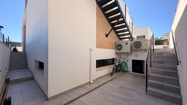 5 sovrum Villa till salu i Orihuela med pool garage - 546 000 € (Ref: 10101838)