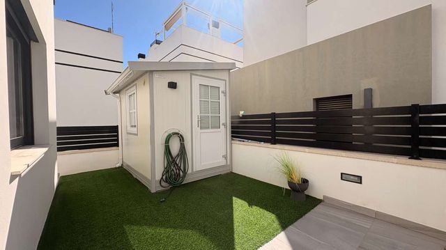 5 sovrum Villa till salu i Orihuela med pool garage - 546 000 € (Ref: 10101838)