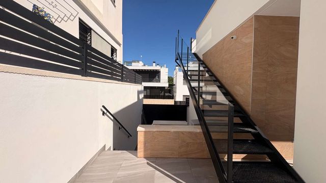 5 sovrum Villa till salu i Orihuela med pool garage - 546 000 € (Ref: 10101838)
