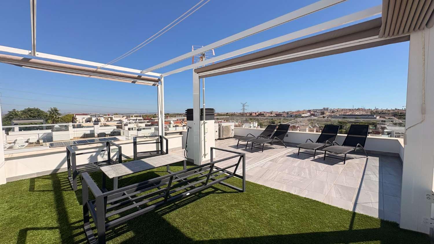 5 bedroom Villa for sale in Orihuela with pool garage - € 547,000 (Ref: 10101838)